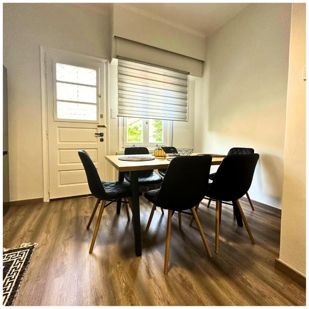 Memories Apartments Μονοκατοικία Στο Καρπενήσι Exterior foto