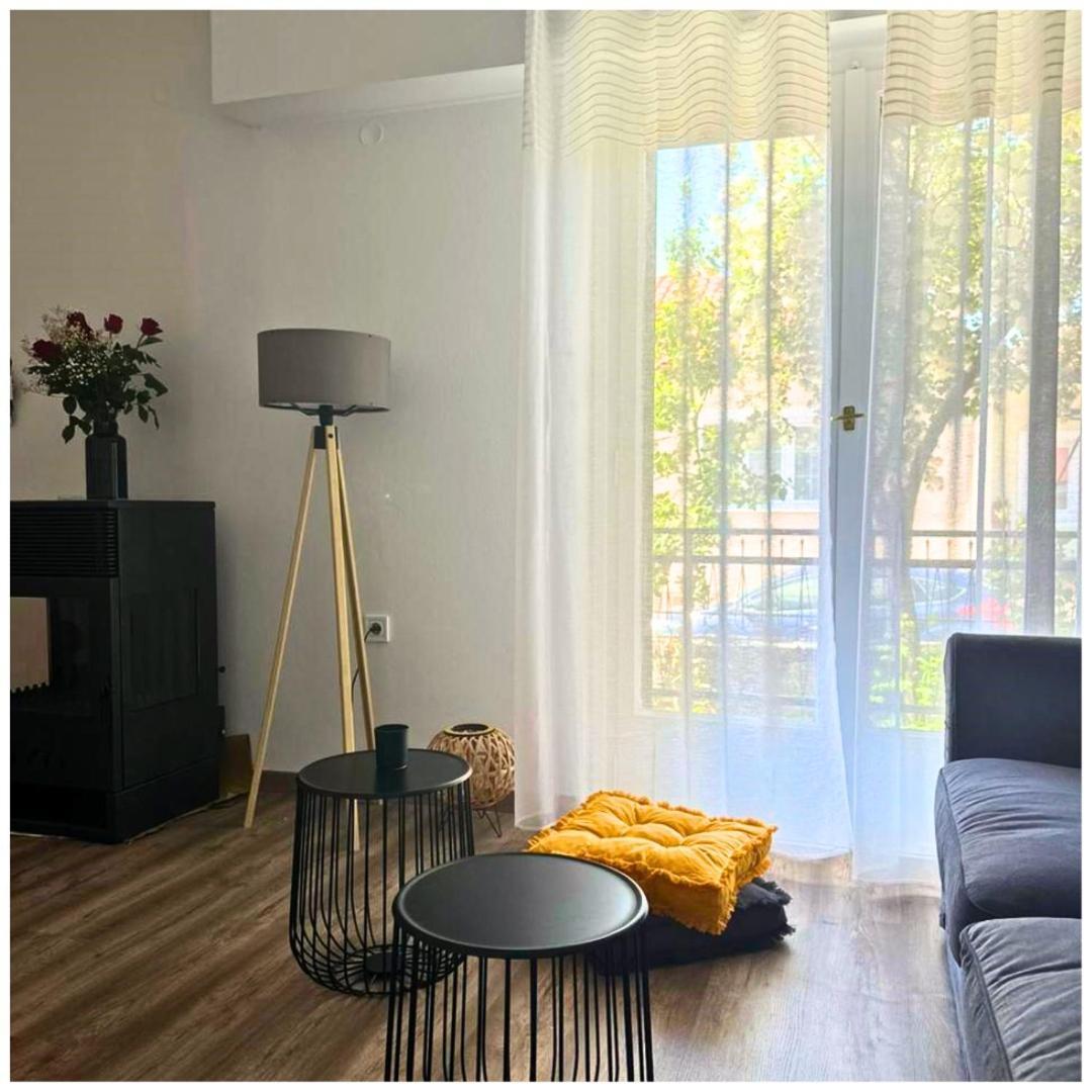 Memories Apartments Μονοκατοικία Στο Καρπενήσι Exterior foto